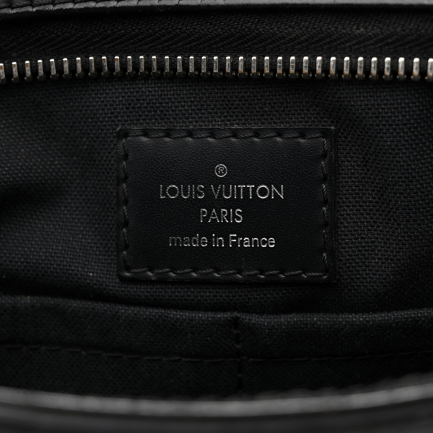 Louis Vuitton Damier Graphite Thomas 6 of 11