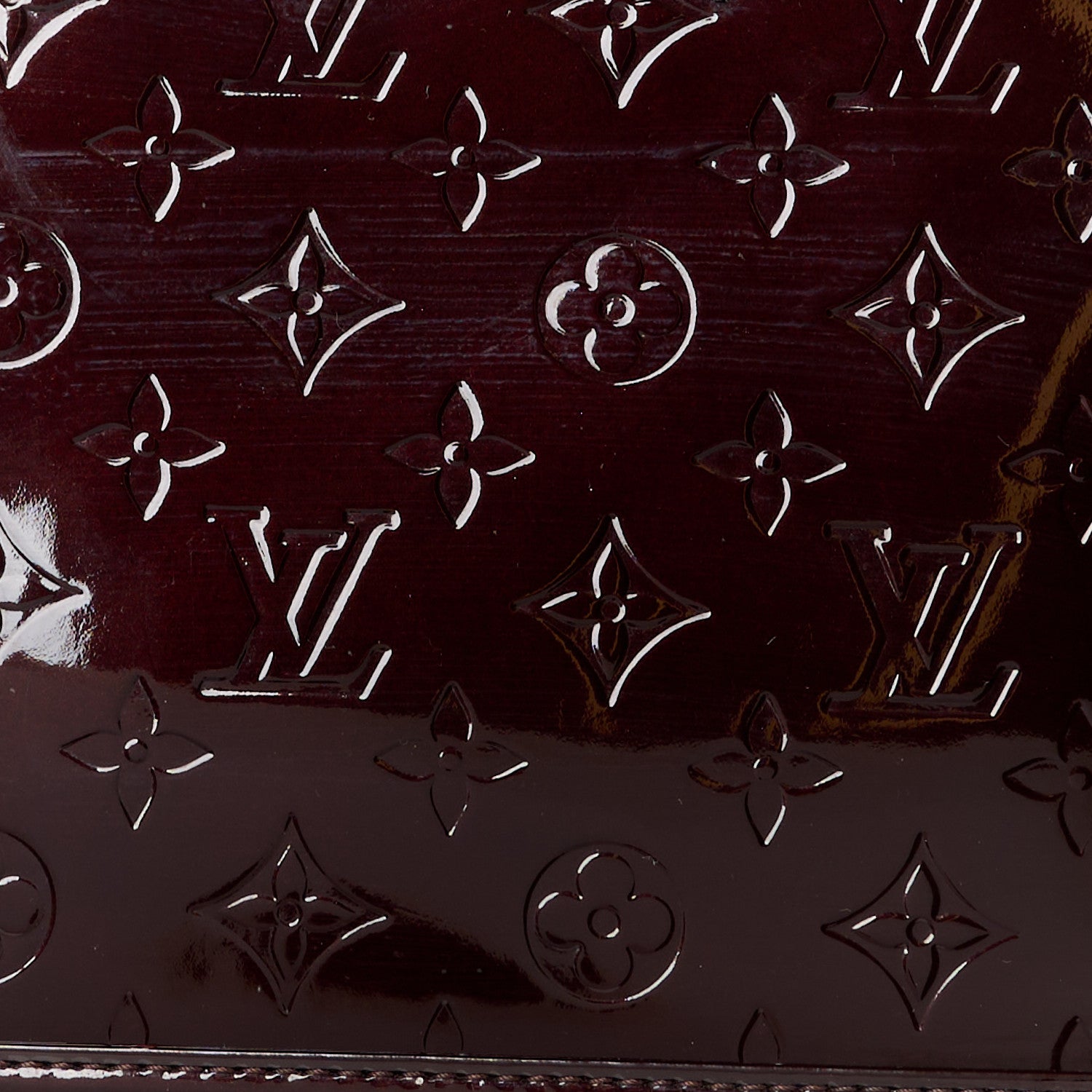Louis Vuitton Vernis Alma PM Amarante 7 of 9