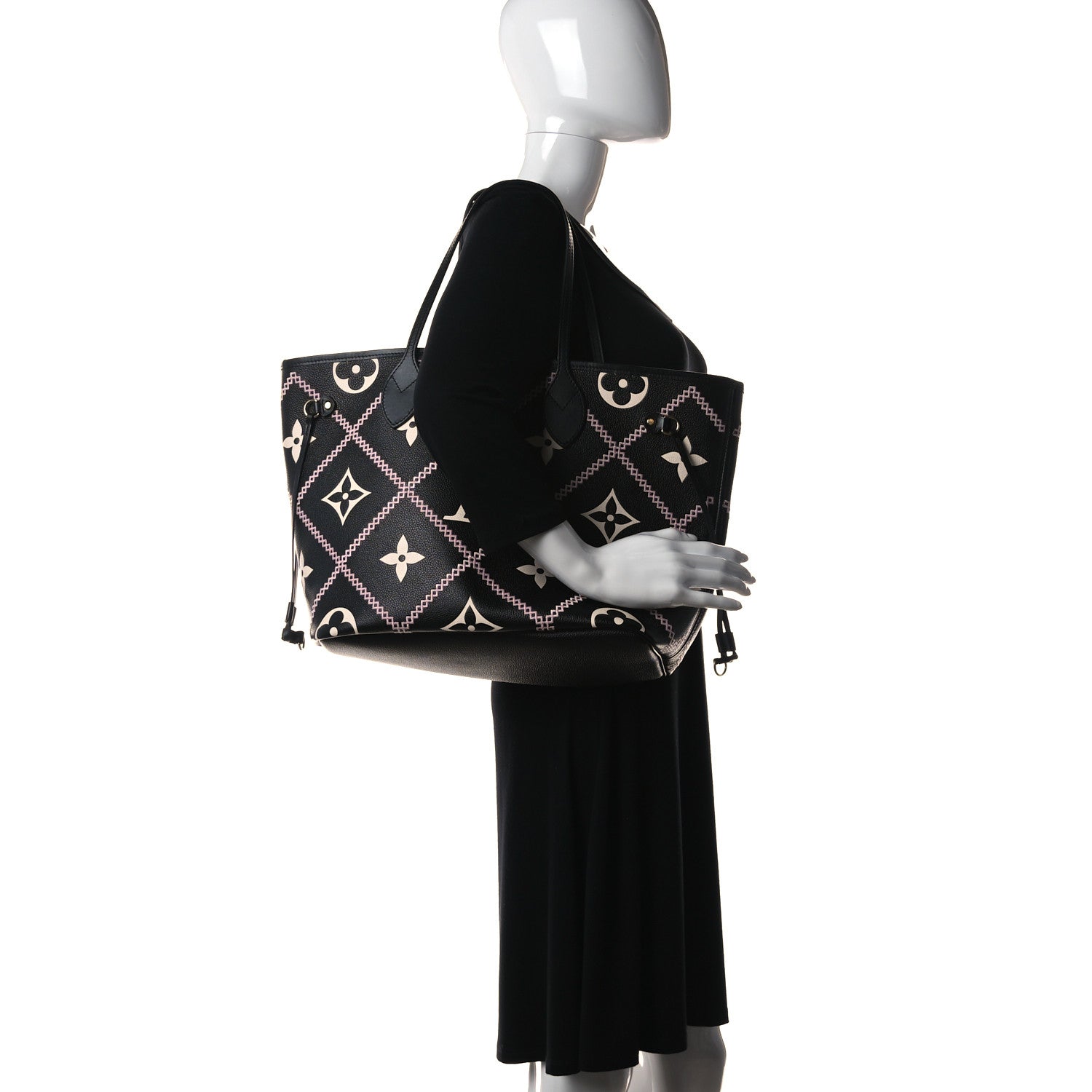 Louis Vuitton Empreinte Monogram Giant Broderies Neverfull MM Black 2 of 8