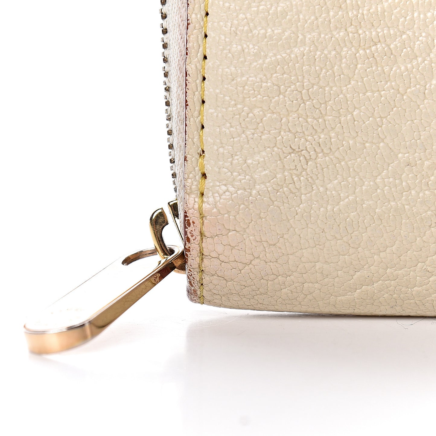 Suhali Zippy Wallet White
