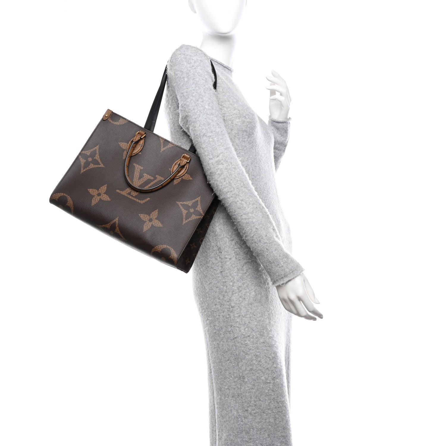 Louis Vuitton Reverse Monogram Giant Onthego MM 2 of 9