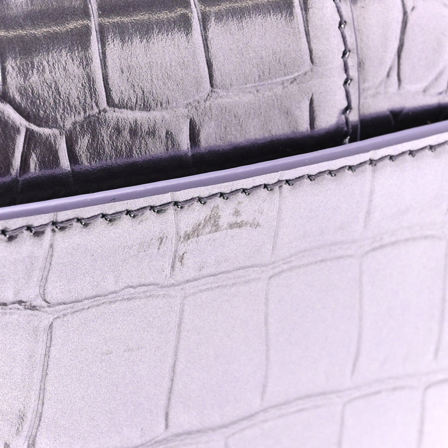 Shiny Metallic Calfskin Crocodile Embossed Hourglass Chain Bag Lilac