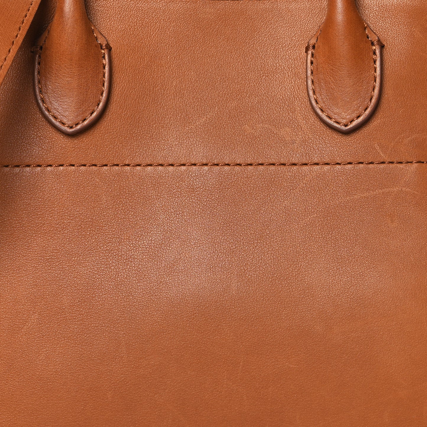 Polished Saddle Calfskin Soft Margaux 10 Bag Cuir