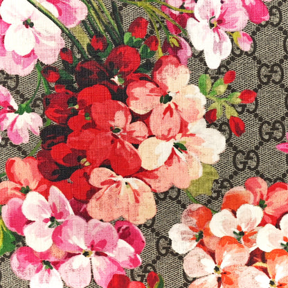 Gucci GG Supreme Monogram Blooms Suede Large Zip Pouch Beige Multicolor Dry Rose 7 of 12