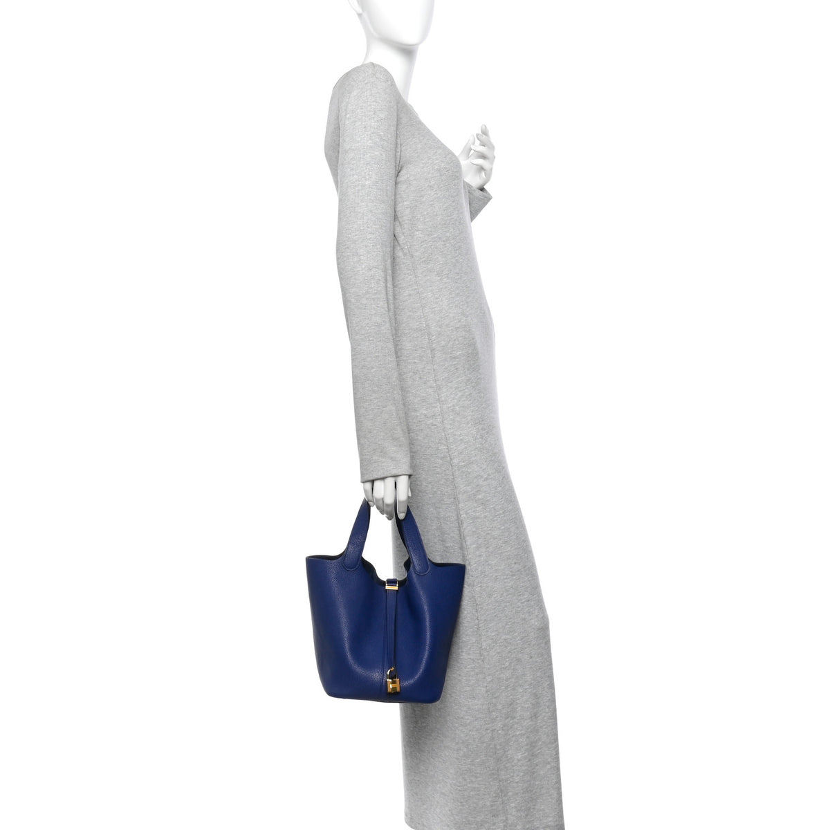 Hermes Taurillon Maurice Picotin Lock 22 MM Bleu Saphir 2 of 11
