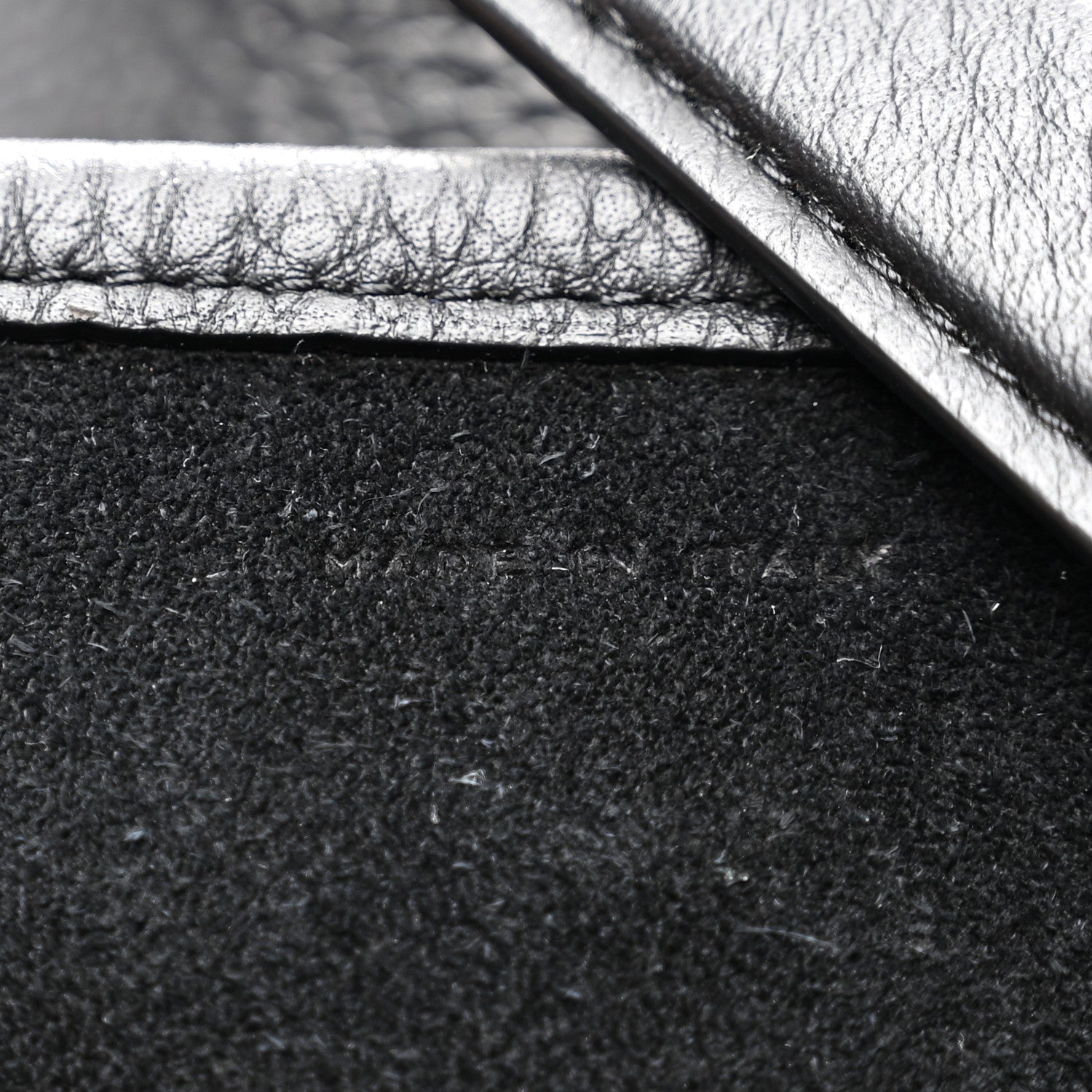 The Row Grained Calfskin Medium N/S Park Tote Black 7 of 10