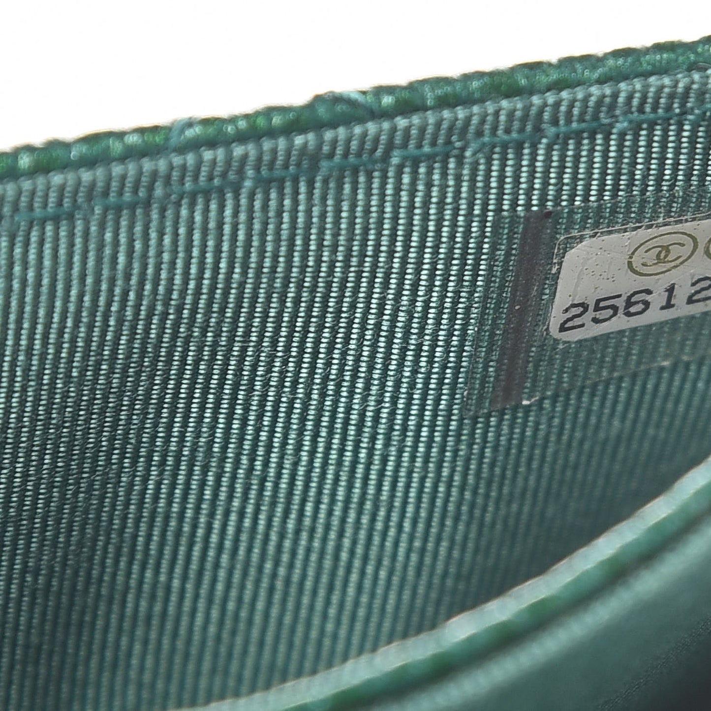 Metallic Caviar Quilted Card Holder Green
