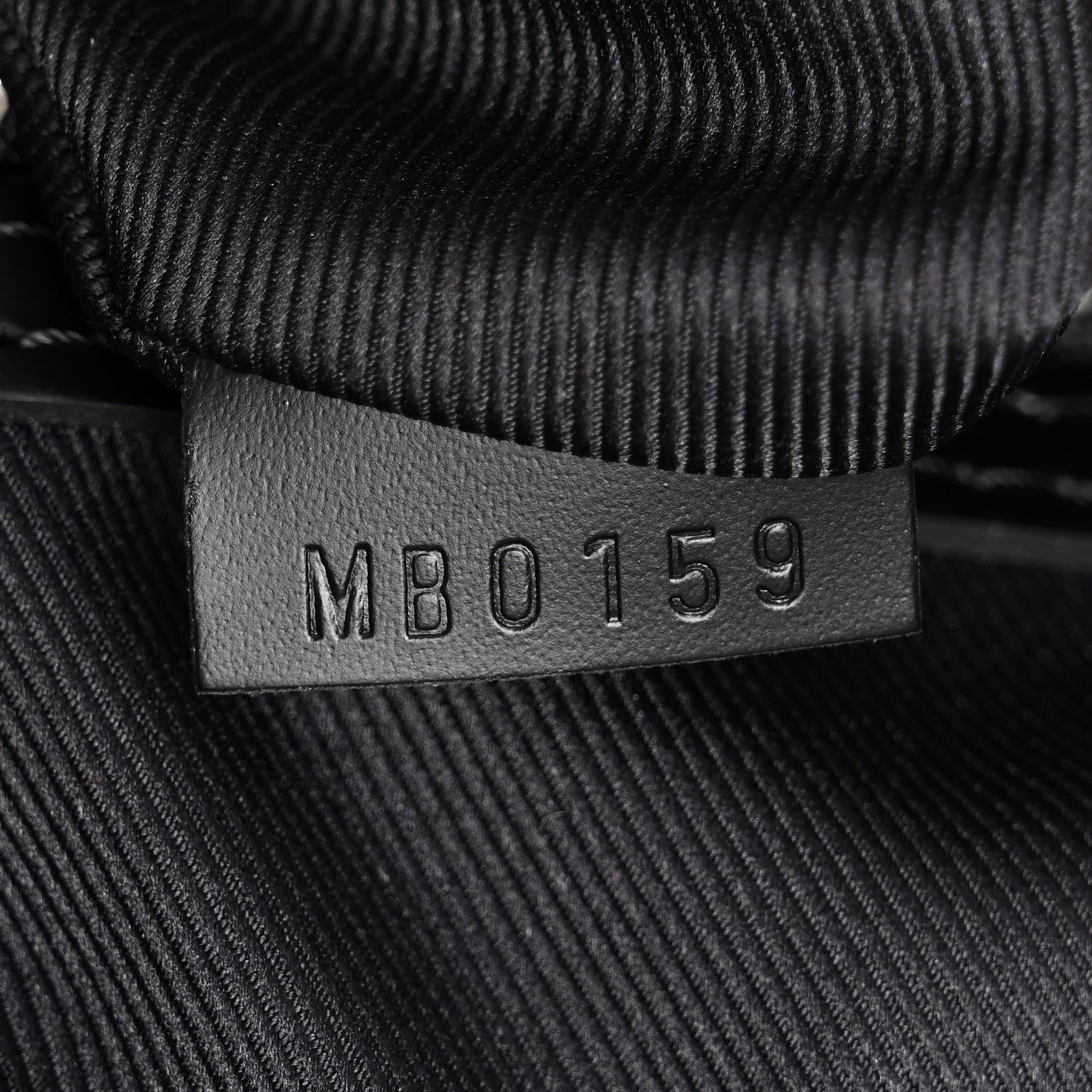 Damier Graphite Pixel Keepall Bandouliere 50 Vert