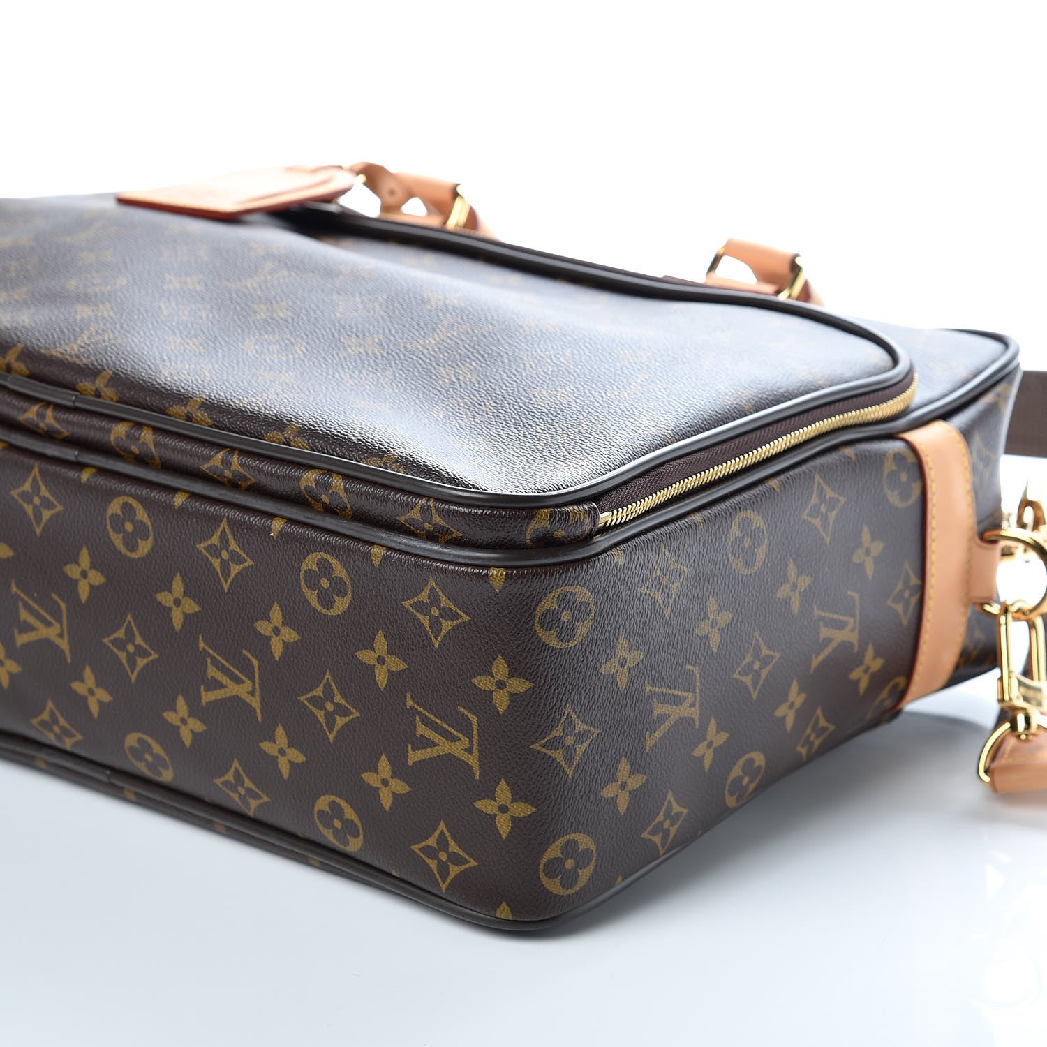 Louis Vuitton Monogram Icare Bag 9 of 9