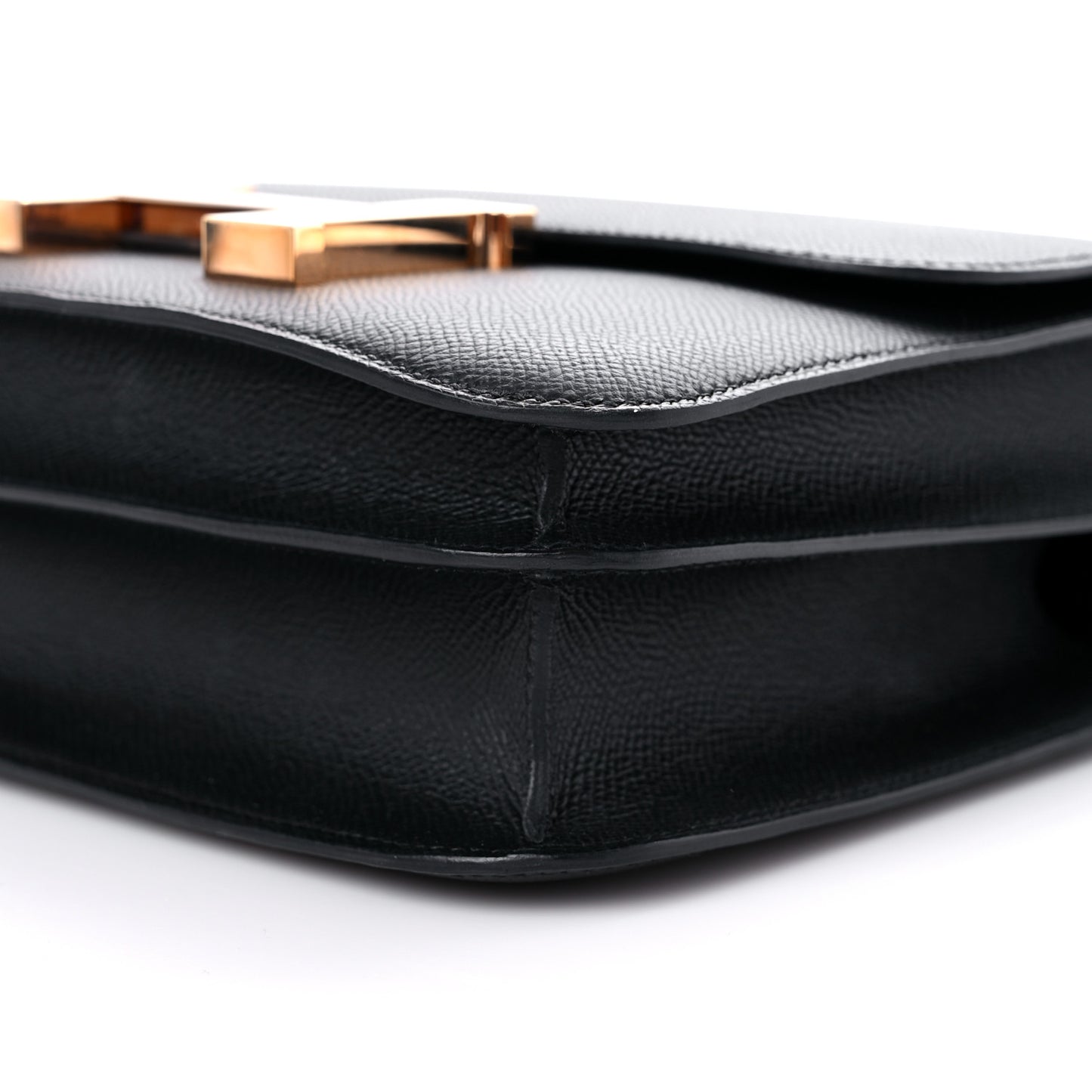 Epsom Constance 24 Black