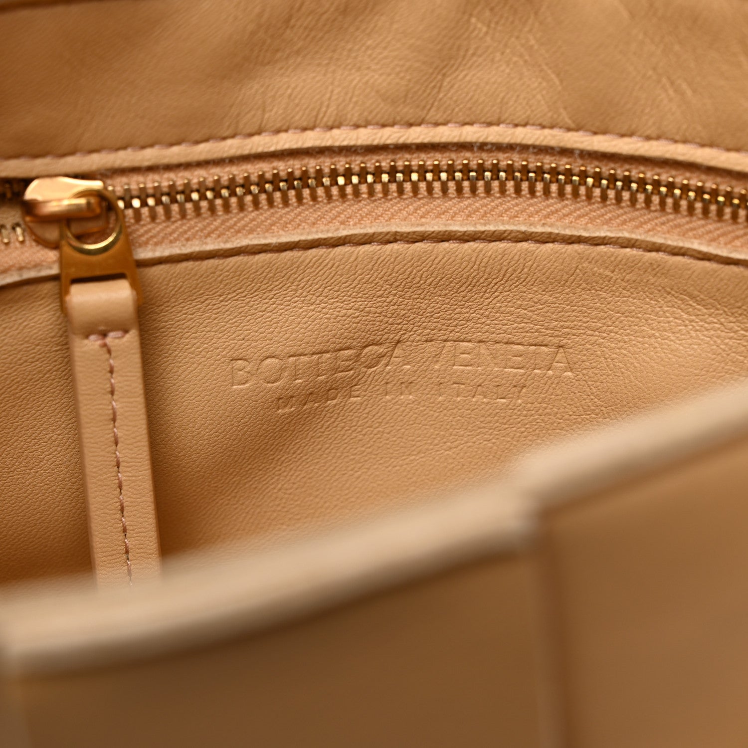 Bottega Veneta Lambskin Maxi Intrecciato Cassette Crossbody Bag Porridge 7 of 12