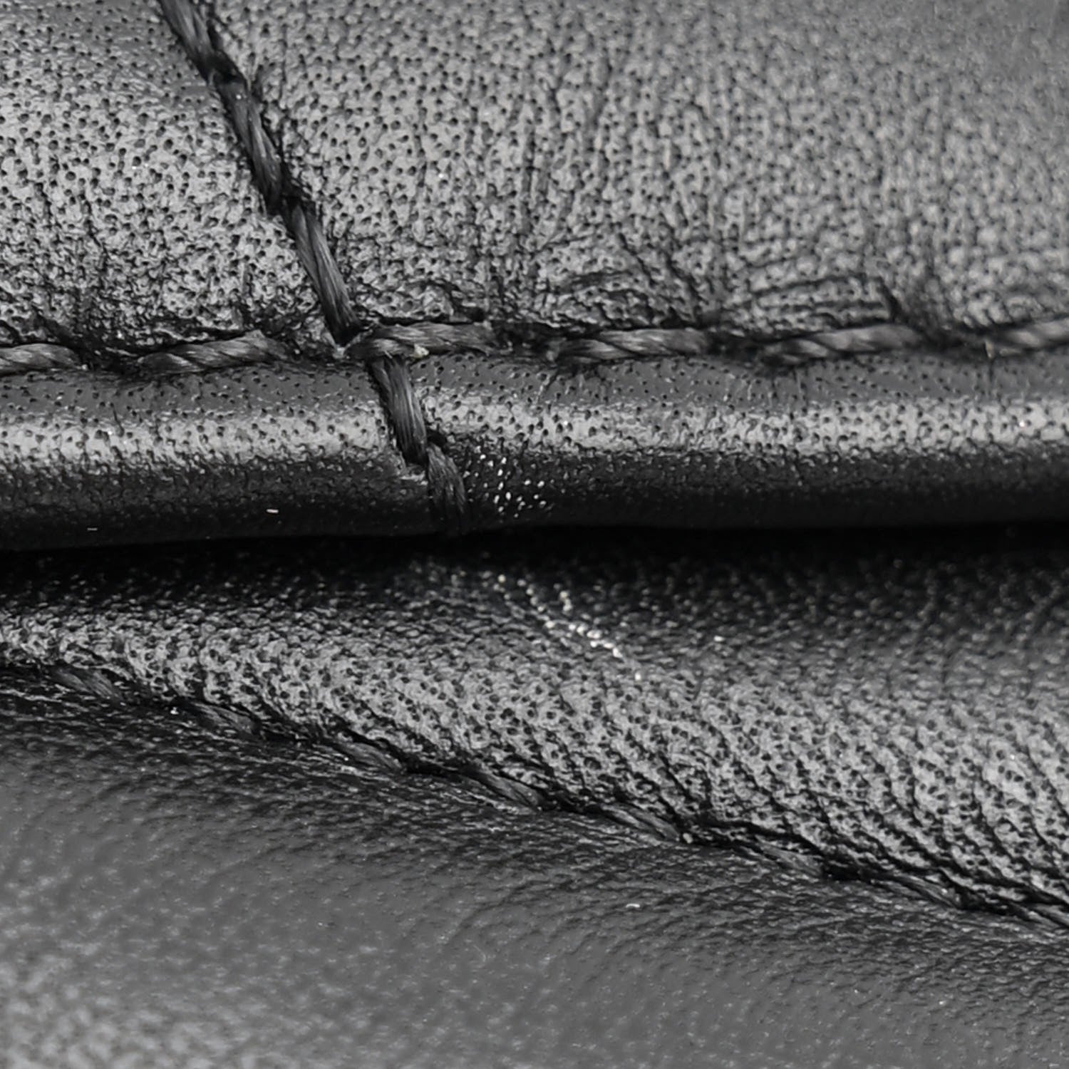 Louis Vuitton Calfskin New Wave Chain PM Black 14 of 16