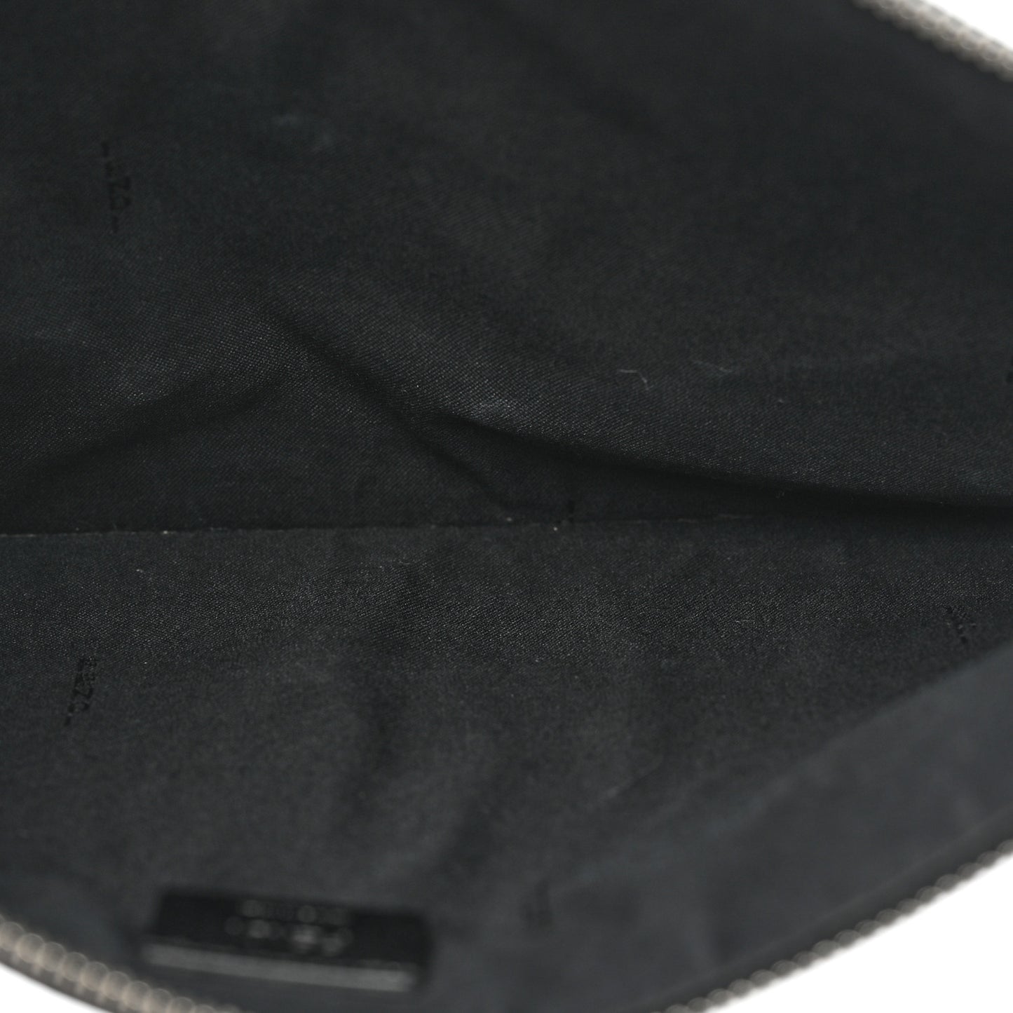 Vitello Century Metal Monster Eyes Pouch Black