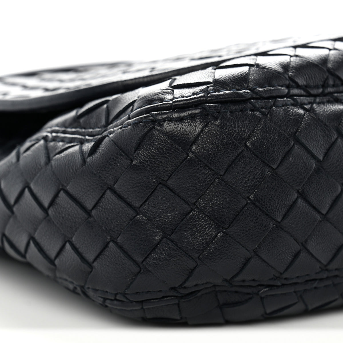 Bottega Veneta Nappa Intrecciato Medium Veneto Messenger Bag Midnight 9 of 11