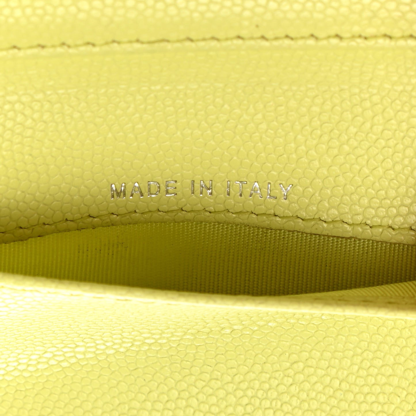 Caviar Tri-Fold Wallet Light Pink Light Green