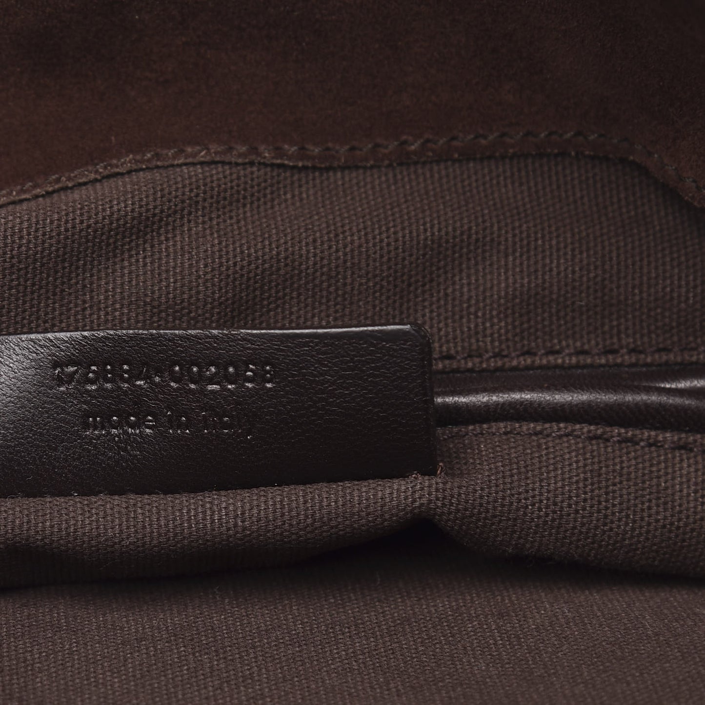 Calfskin Medium Downtown Brown