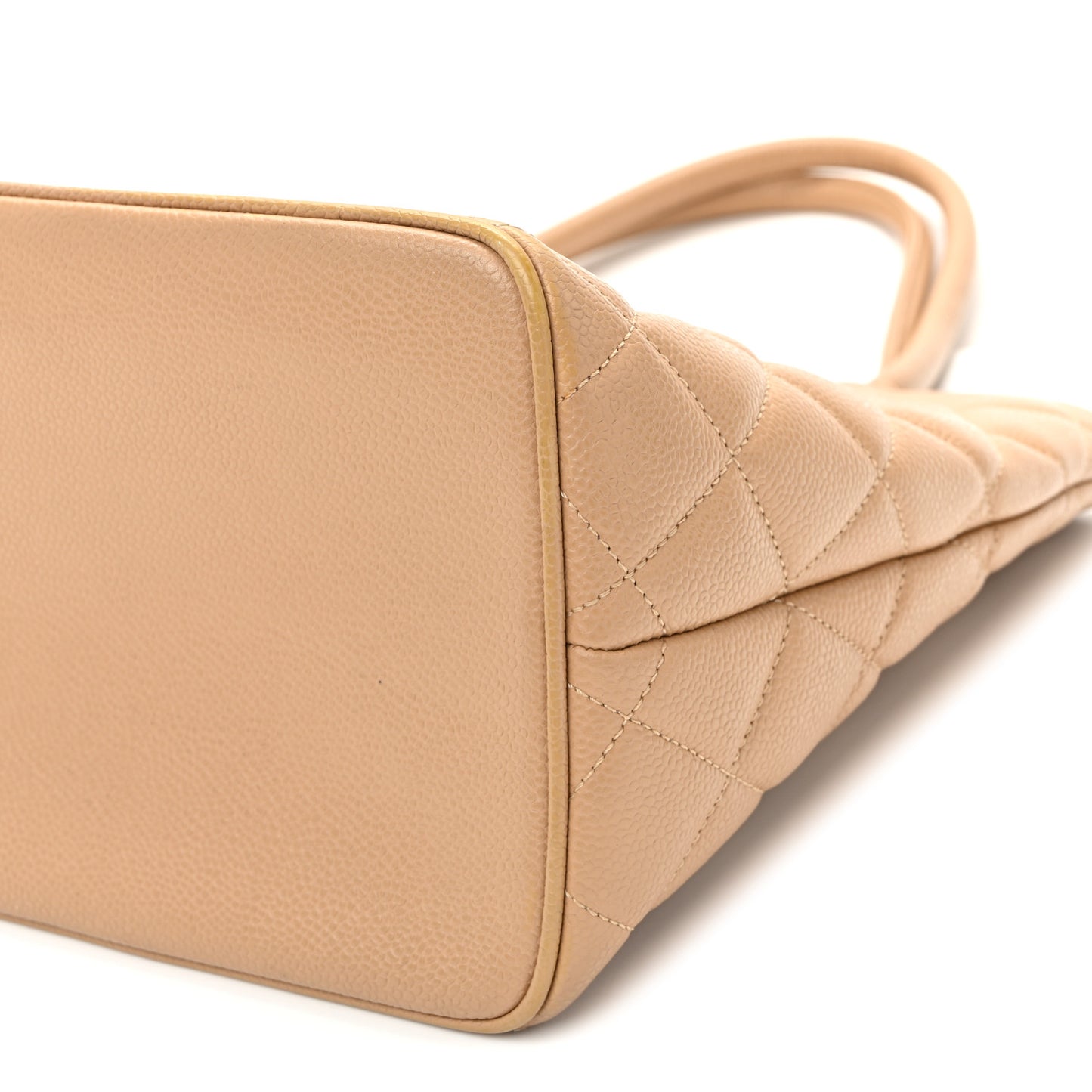 Caviar Quilted Medallion Tote Beige Beige