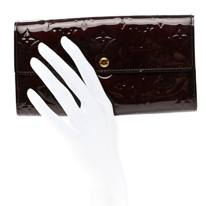 Louis Vuitton Vernis Sarah Wallet Rouge Fauviste 2 of 8