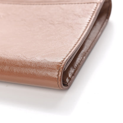 Saint Laurent Textured Patent Calfskin Large Belle De Jour Clutch Nude 11 of 12