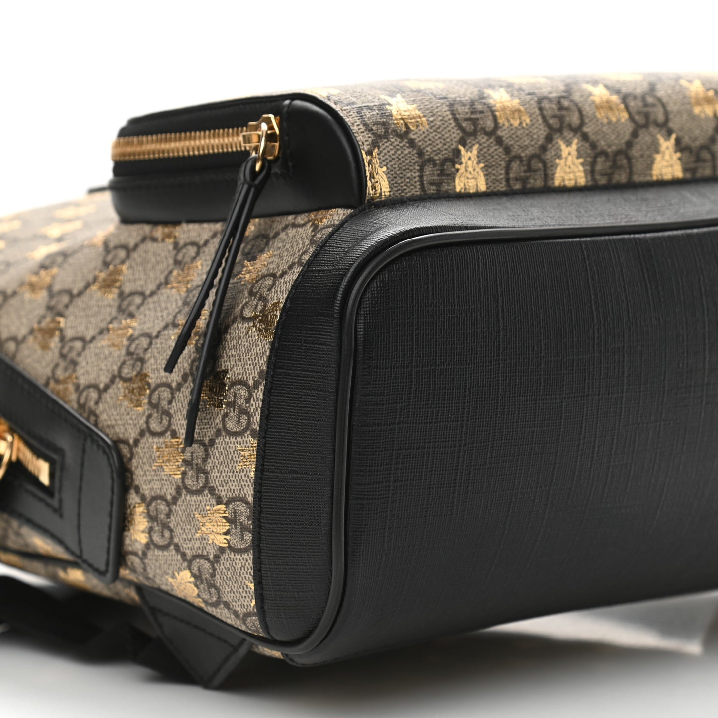 GG Supreme Monogram Bees Print Small Day Backpack Beige Oro Black