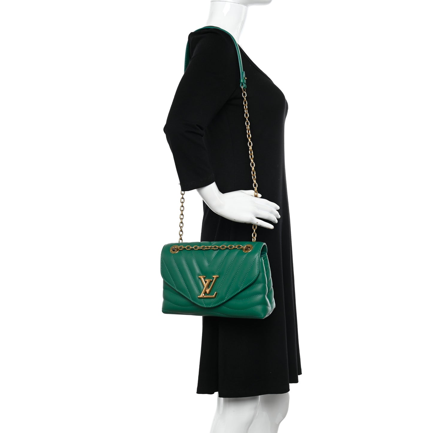 Calfskin New Wave Chain Bag MM NM Emerald
