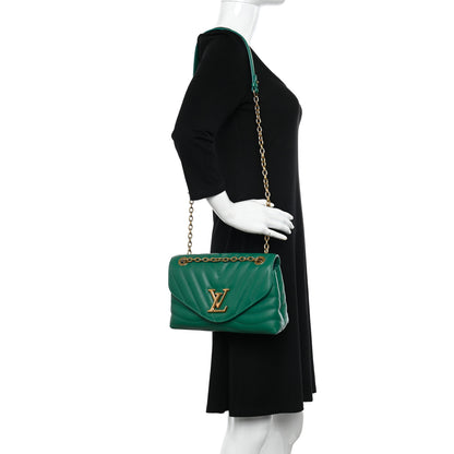 Louis Vuitton Calfskin New Wave Chain Bag MM NM Emerald 2 of 9