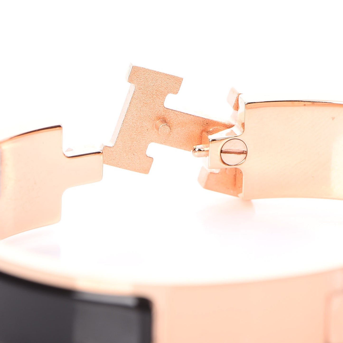 Enamel Narrow Clic Clac H Bracelet PM Black