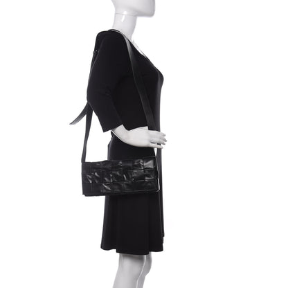 Bottega Veneta Paper Calfskin Intrecciato Stretch Cassette Black 2 of 10
