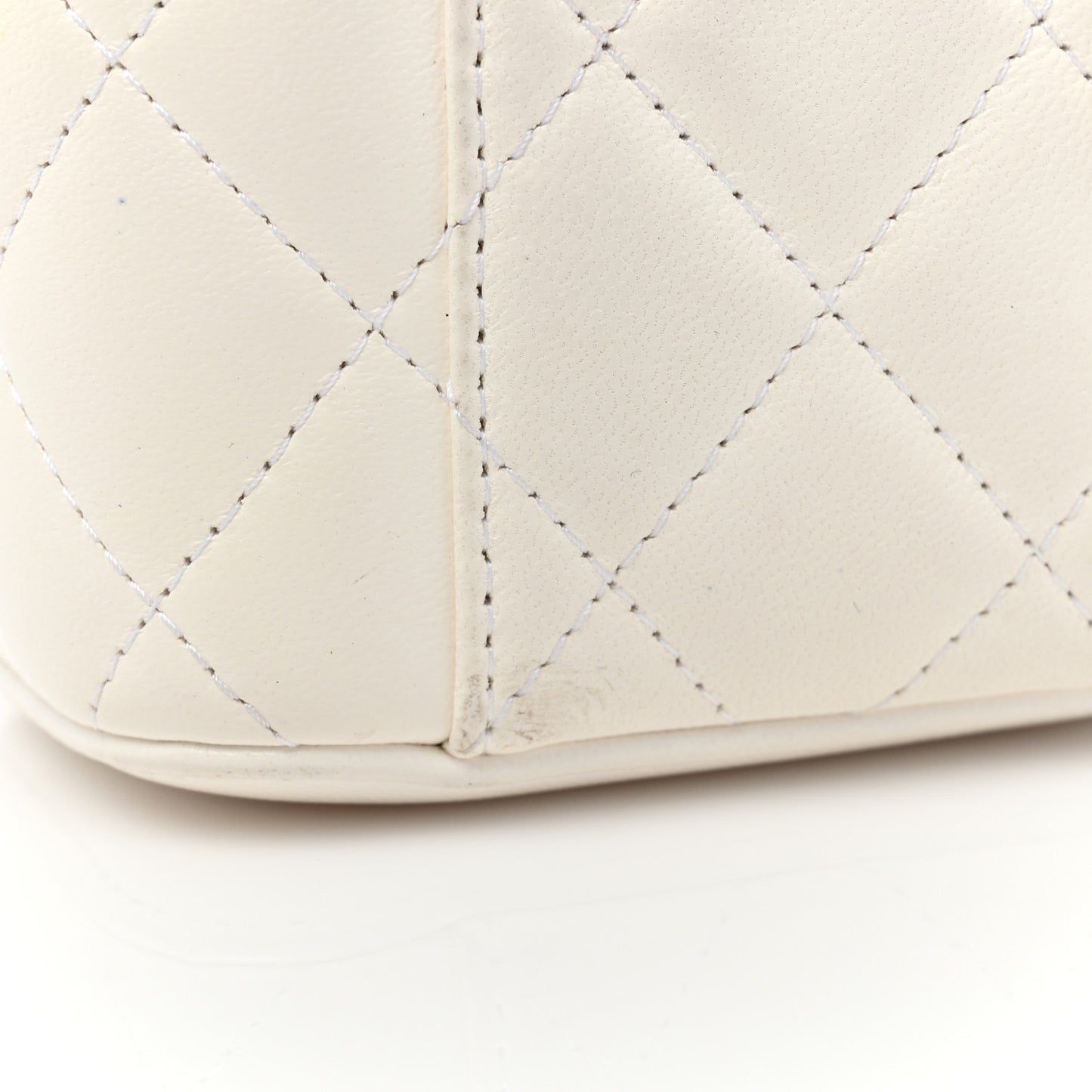 Lambskin Quilted Mini Camellia Bow Vanity Case With Chain White