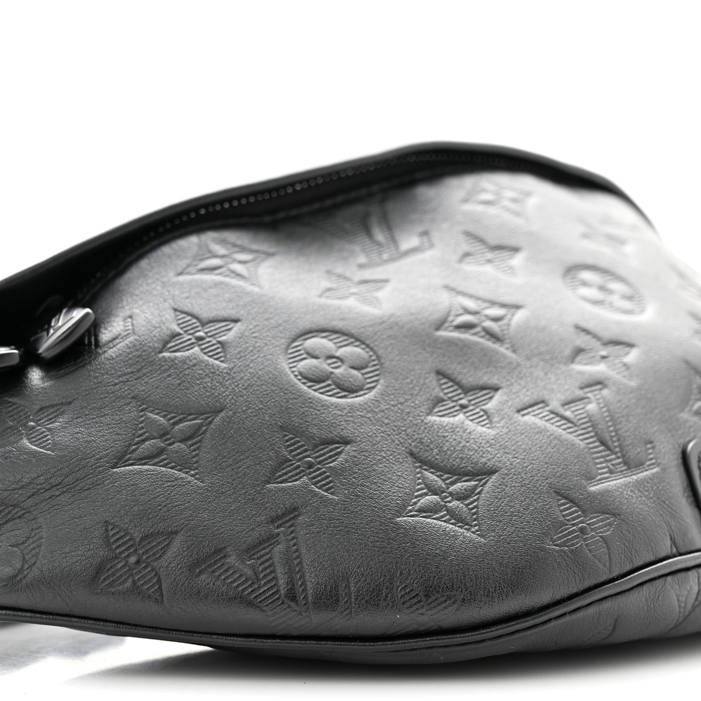Calfskin Monogram Shadow Discovery Bumbag Black