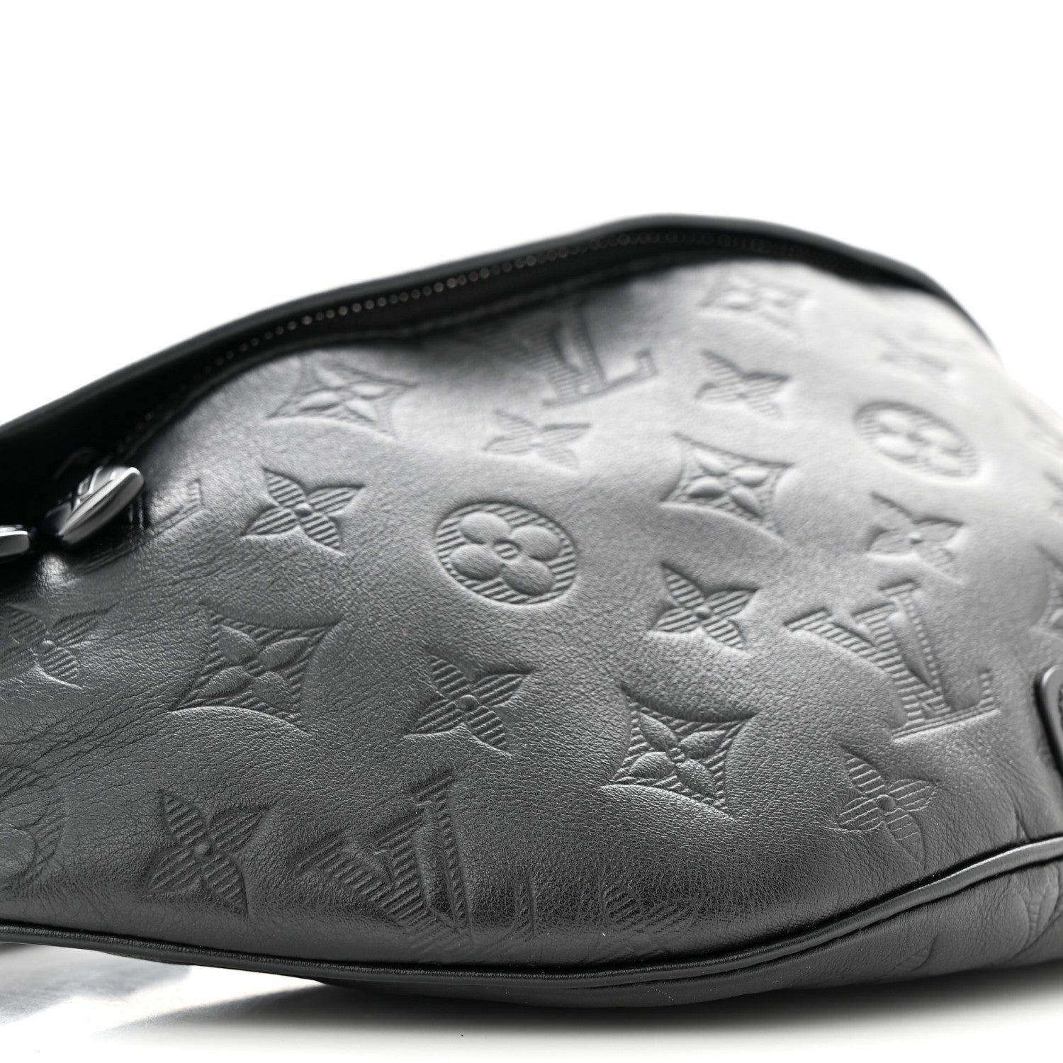 Louis Vuitton Calfskin Monogram Shadow Discovery Bumbag Black 8 of 9