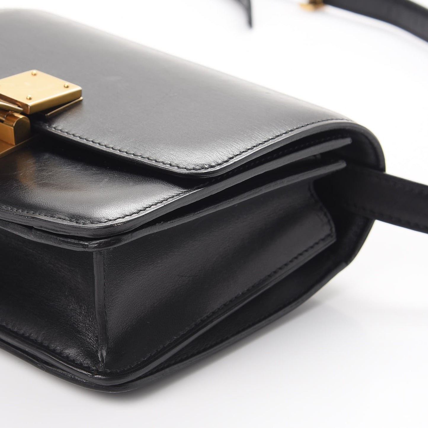 Box Calfskin Small Classic Box Flap Bag Black