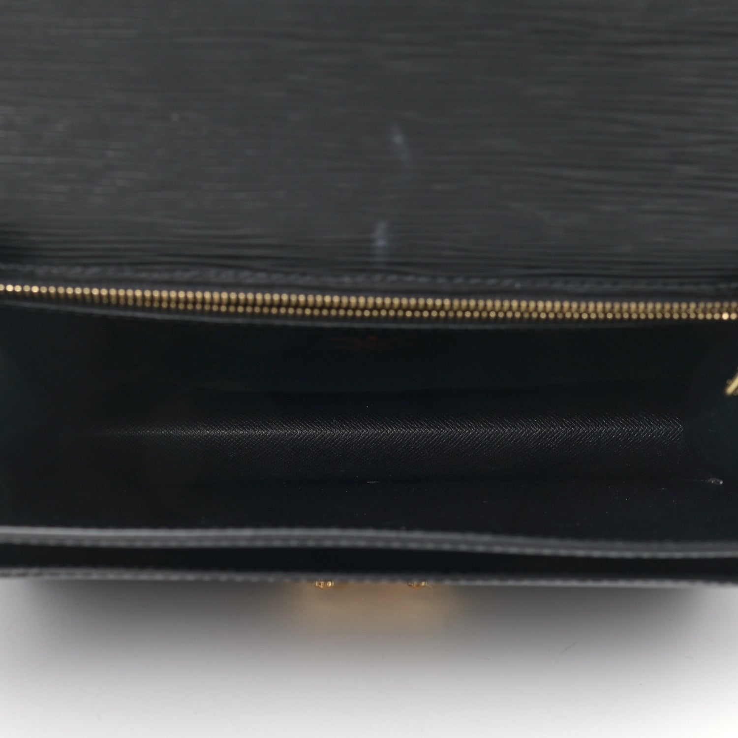Louis Vuitton Epi Monceau Black 4 of 12