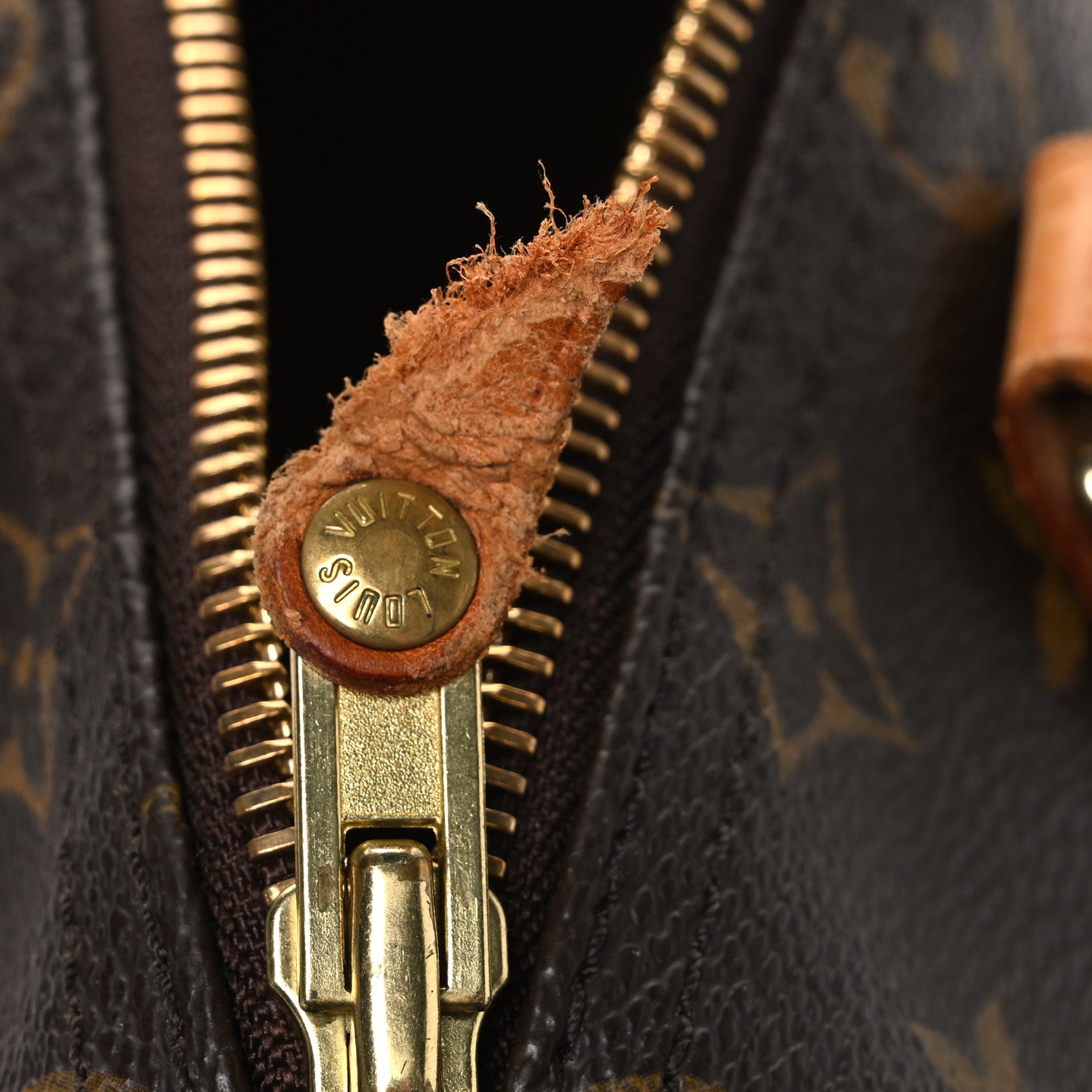 Louis Vuitton Monogram Speedy 25 13 of 13