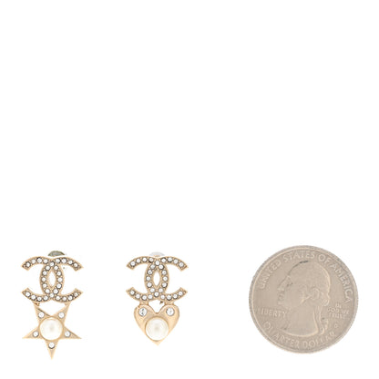 Chanel Crystal Pearl Charming Winter CC Star Heart Earrings Gold 2 of 5