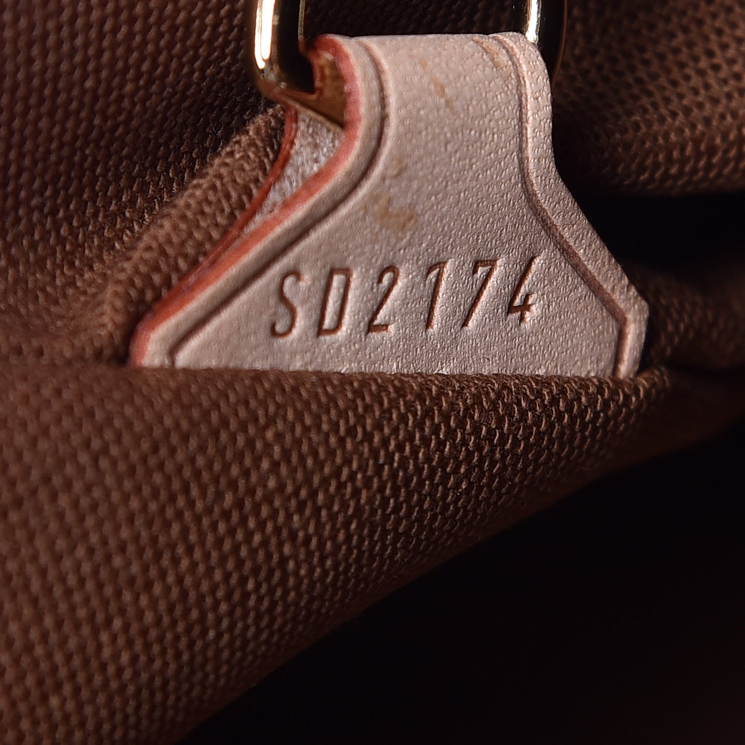 Louis Vuitton Monogram Tivoli GM 7 of 9