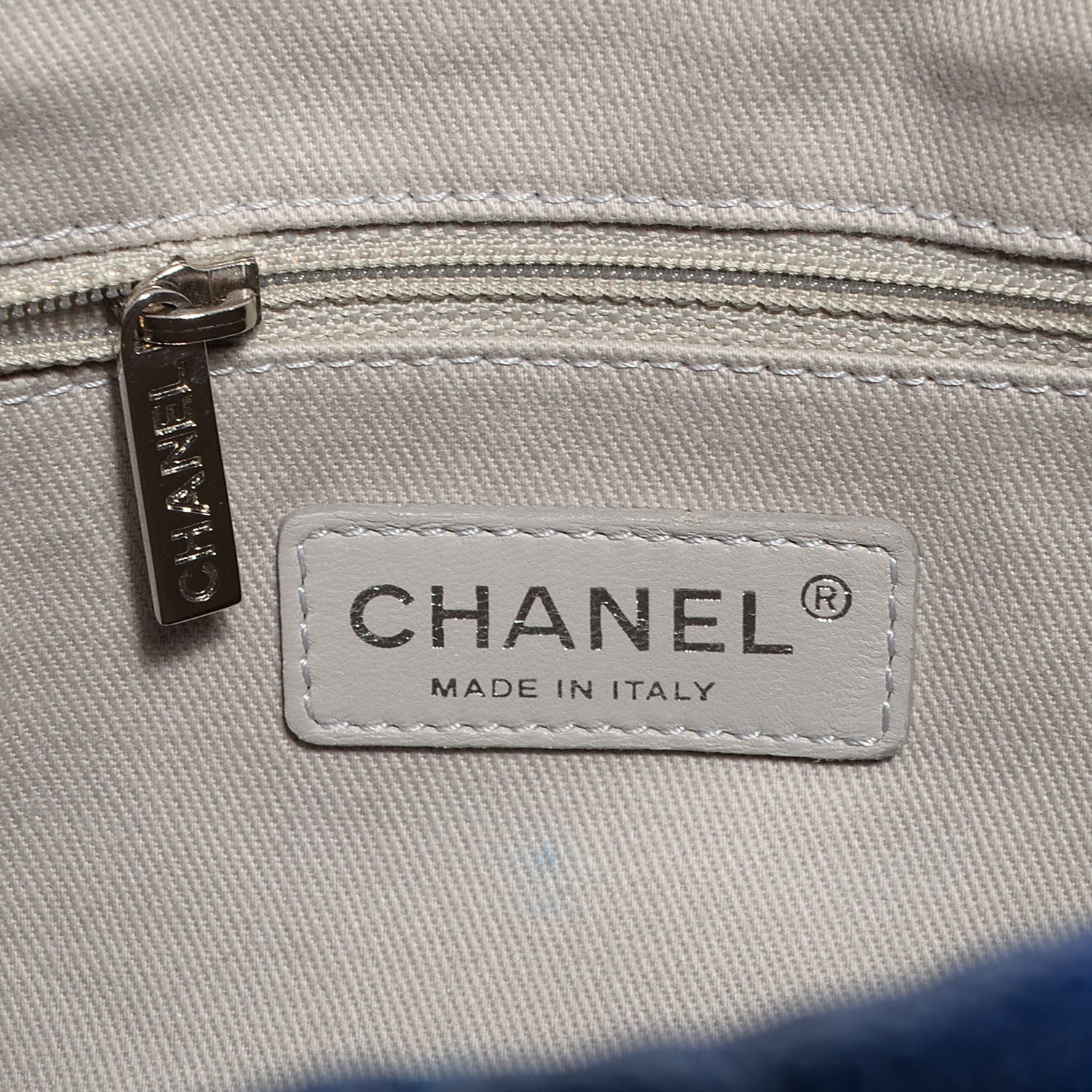 Chanel Caviar Easy Zip Tote Cobalt Blue 6 of 7