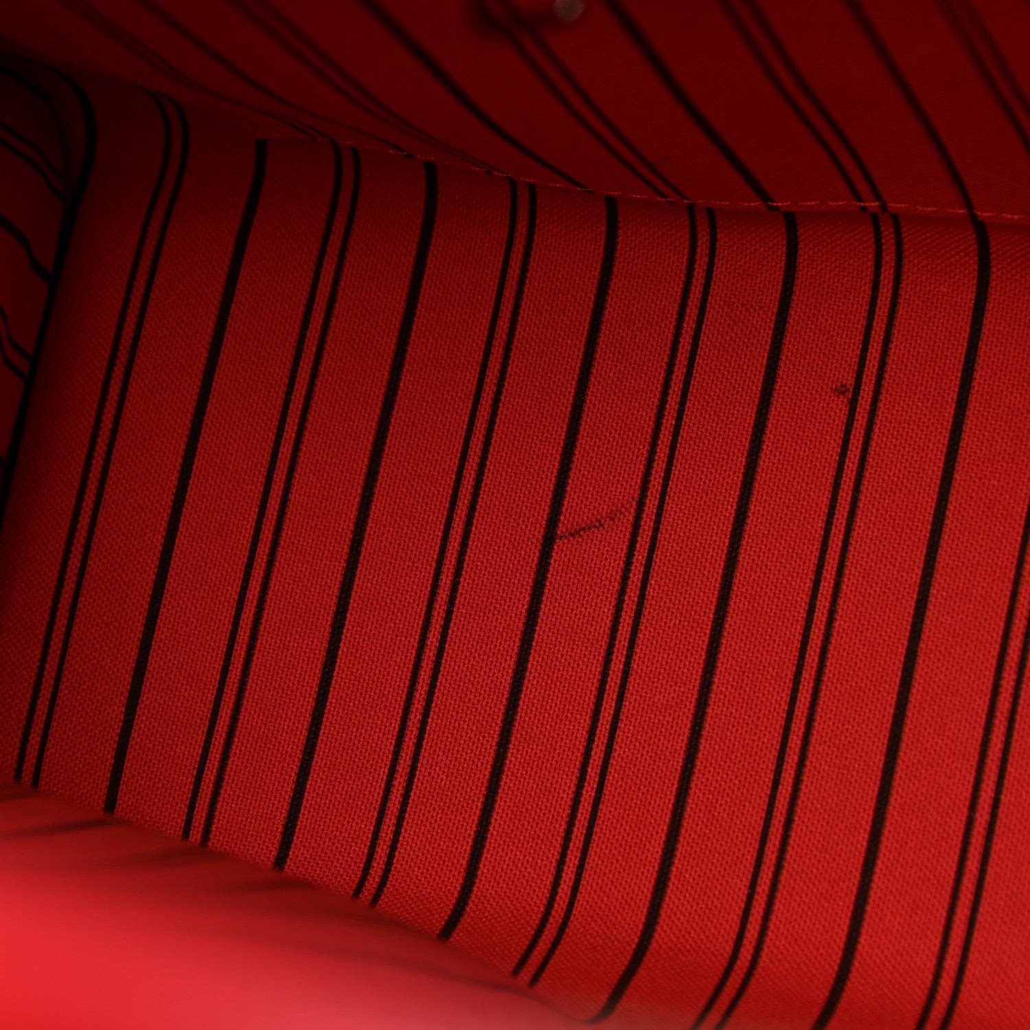 Louis Vuitton Empreinte Pont Neuf MM Poppy 6 of 12