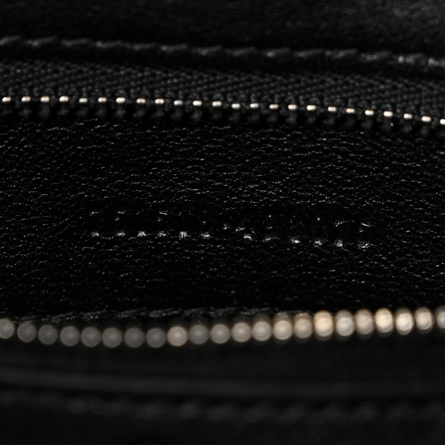 Gucci Sakai Be Green Calfskin Diagonal Stitched Small Blondie Tote  Black 8 of 11