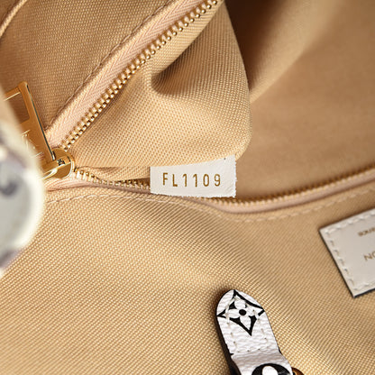 Louis Vuitton Monogram Giant Onthego GM Kaki Beige 8 of 13