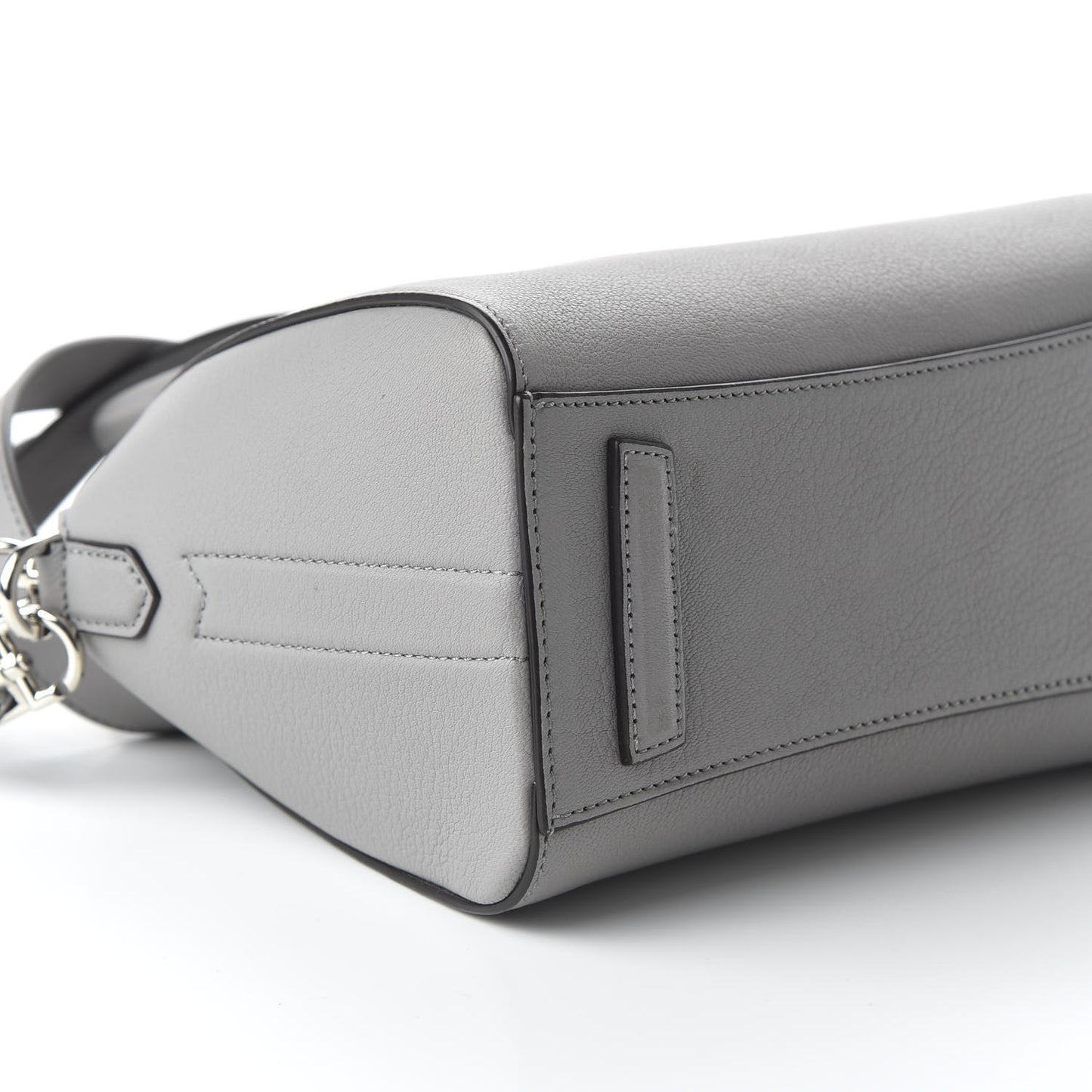 Sugar Goatskin Mini Antigona Pearl Grey