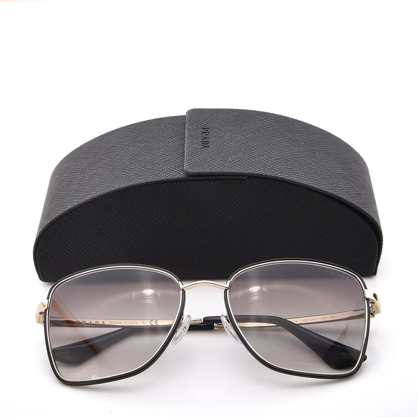 Gradient Sunglasses SPR 52S Black