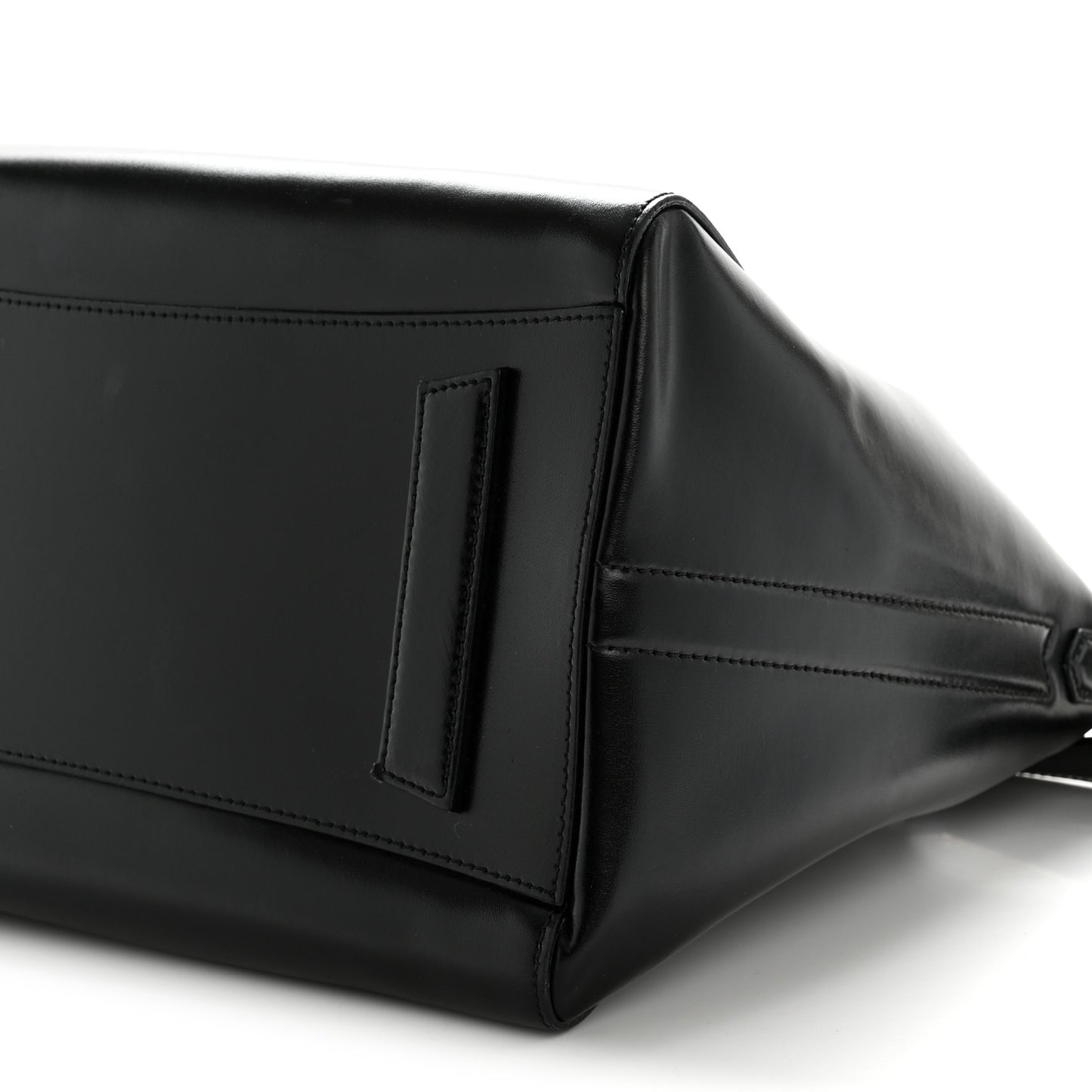Shiny Lord Calfskin Medium Antigona Black