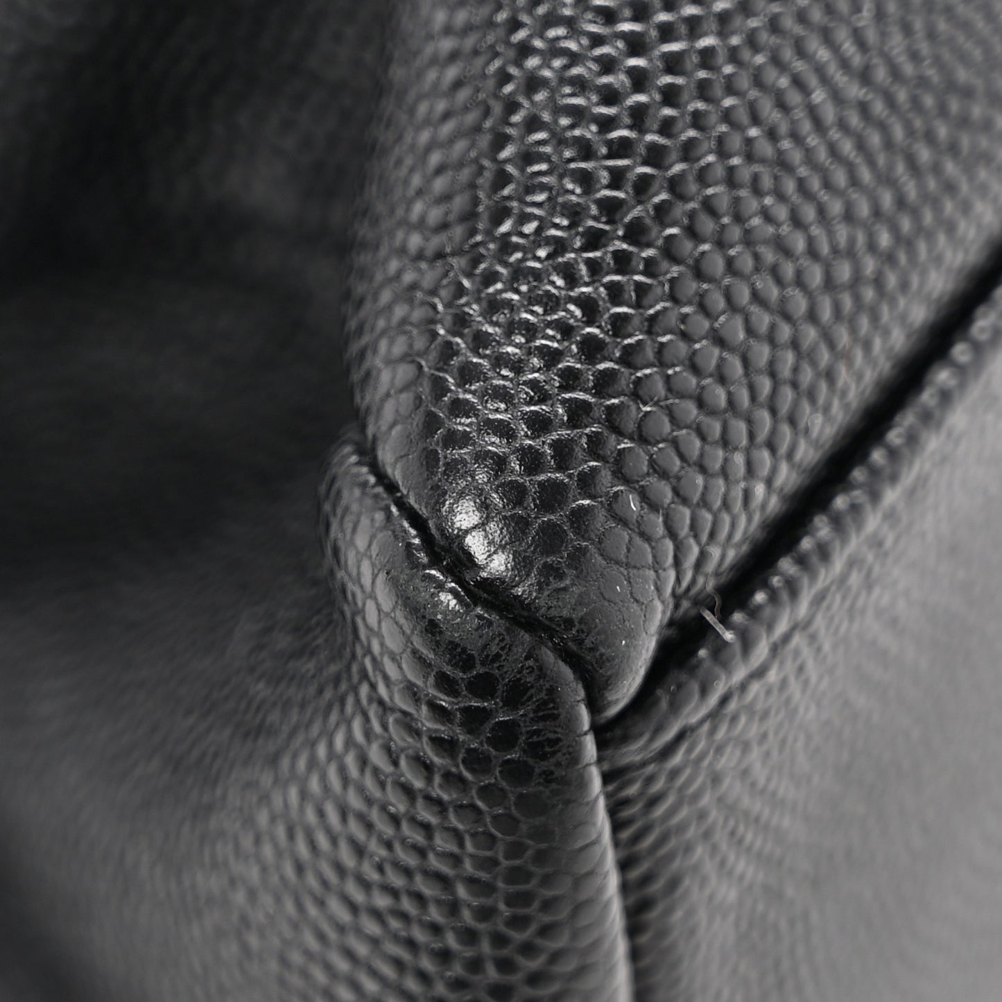 Grain De Poudre Medium West Hollywood Monogram Fold-Over Black
