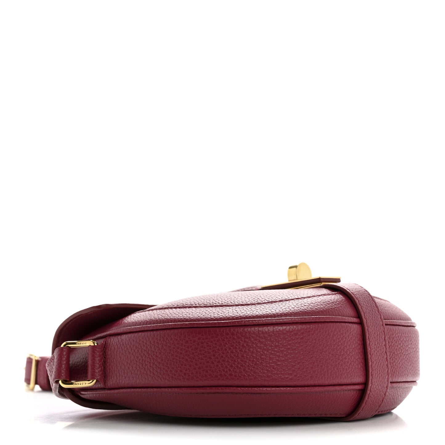 Grained Calfskin Besace Small 16 Red