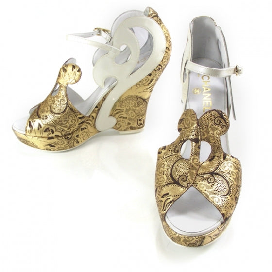 Chanel Patent Paris Moscou Brocade Wedges 39 1 of 7