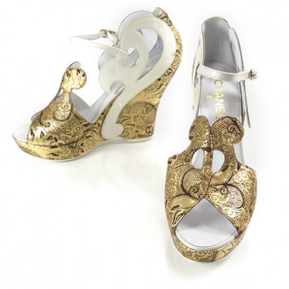 Chanel Patent Paris Moscou Brocade Wedges 39 1 of 7