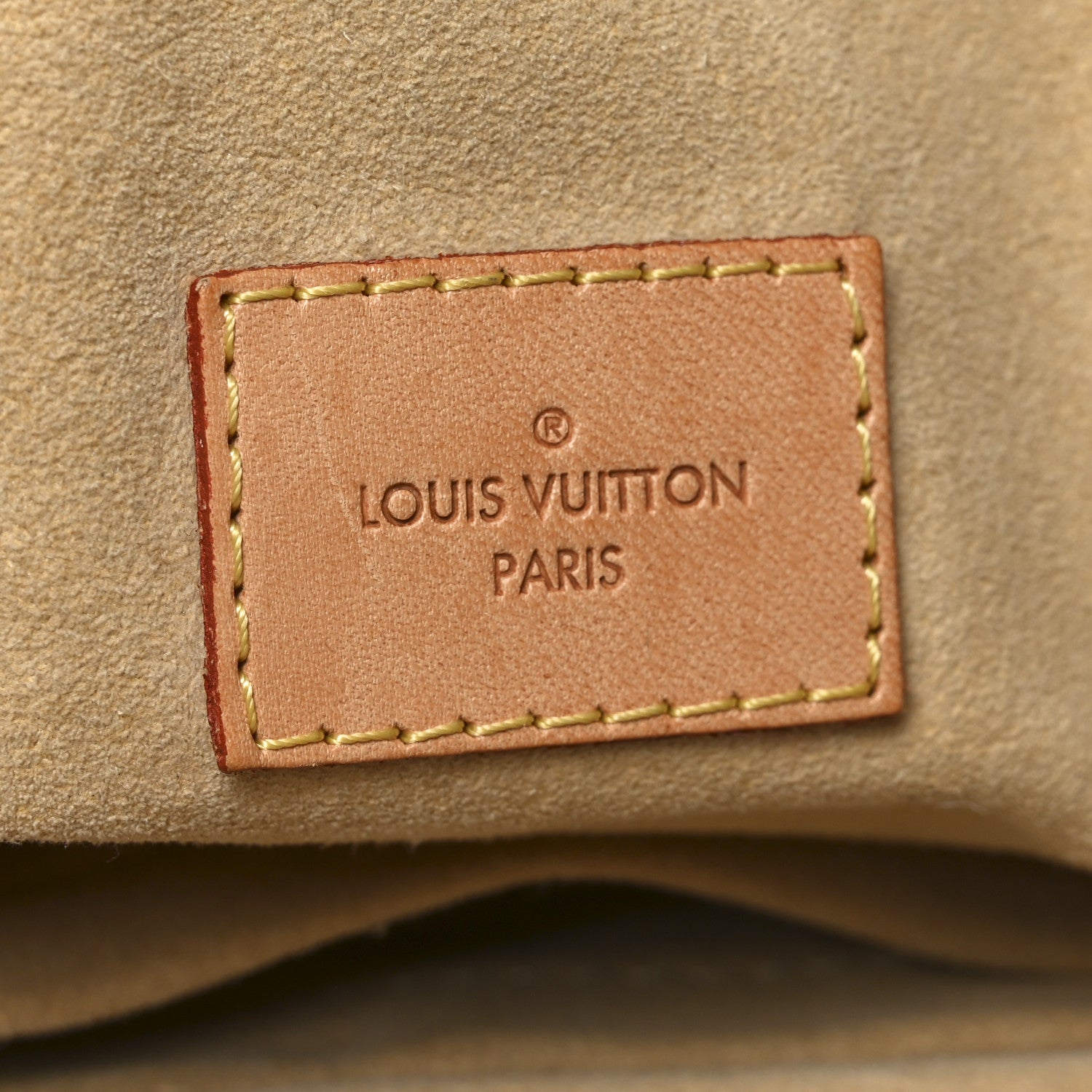 Louis Vuitton Damier Azur Artsy MM 6 of 9