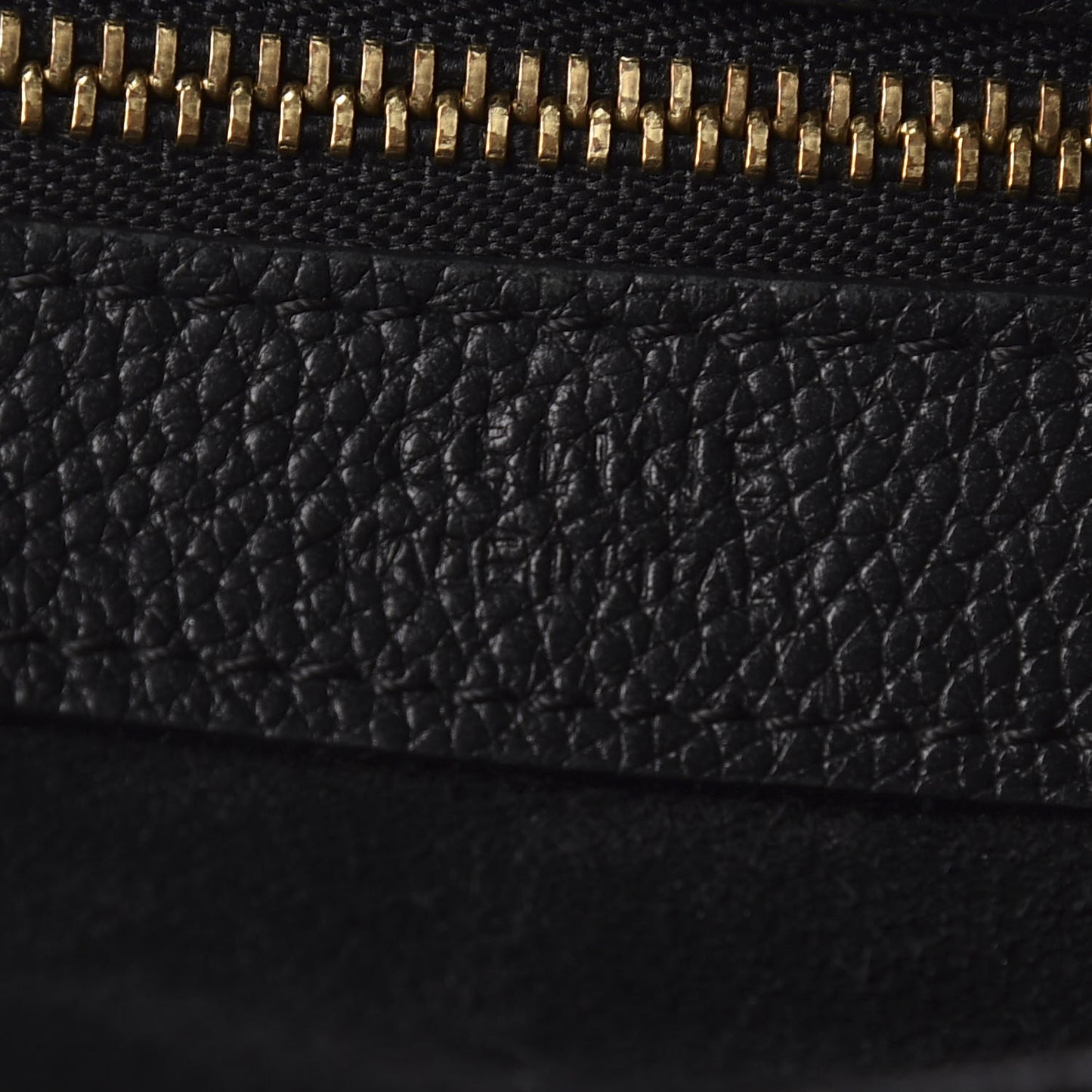 Soft Grained Calfskin Medium Belt Cabas Phantom Black