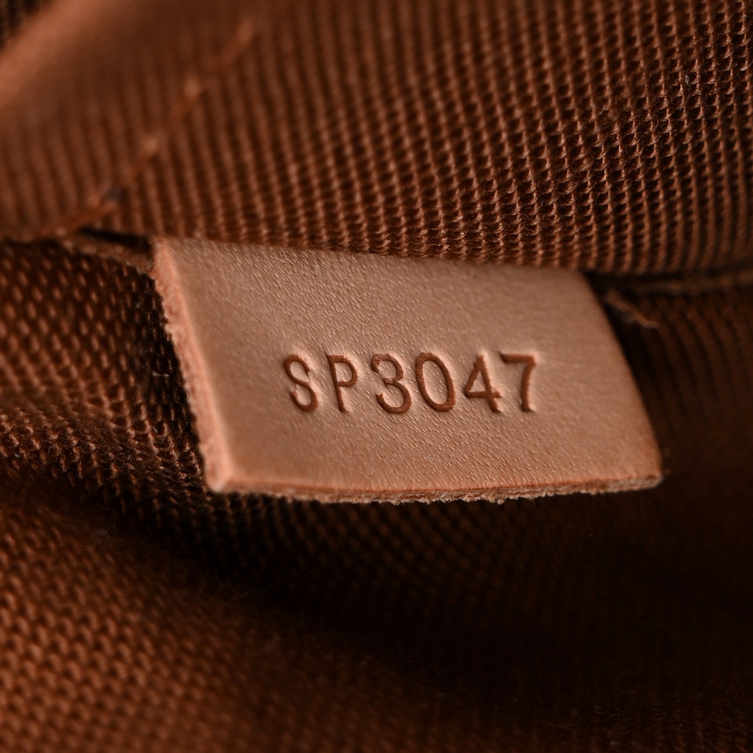 Louis Vuitton Monogram Tivoli GM 7 of 12